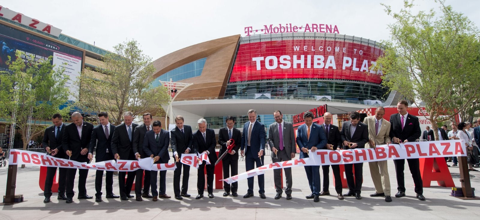 T-Mobile Arena - Populous